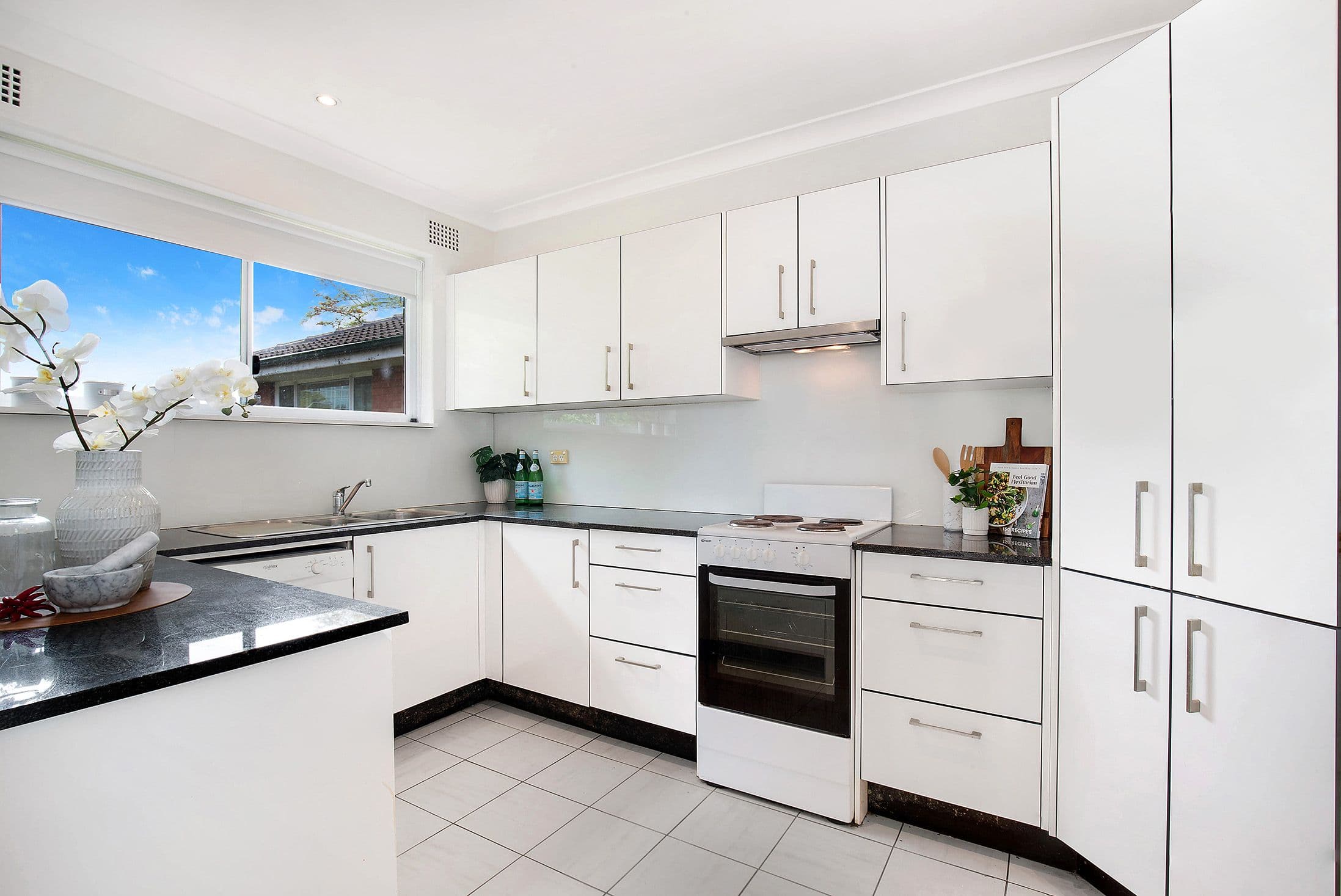 802 Pacific Highway, Chatswood NSW 2067, Chatswood - Thumbnail 2