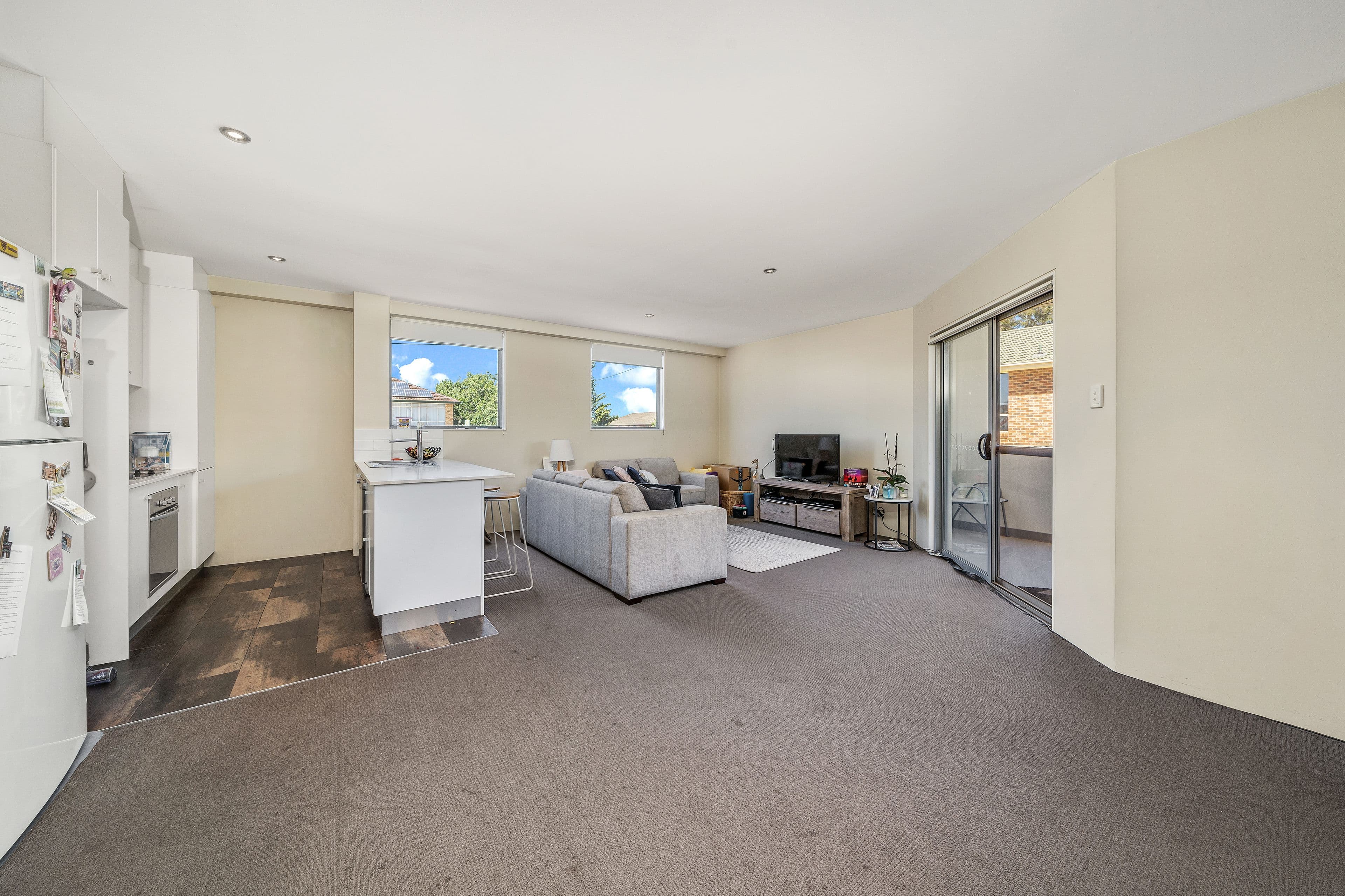 17 Uriarra Road, Queanbeyan NSW 2620, Queanbeyan - Thumbnail 2