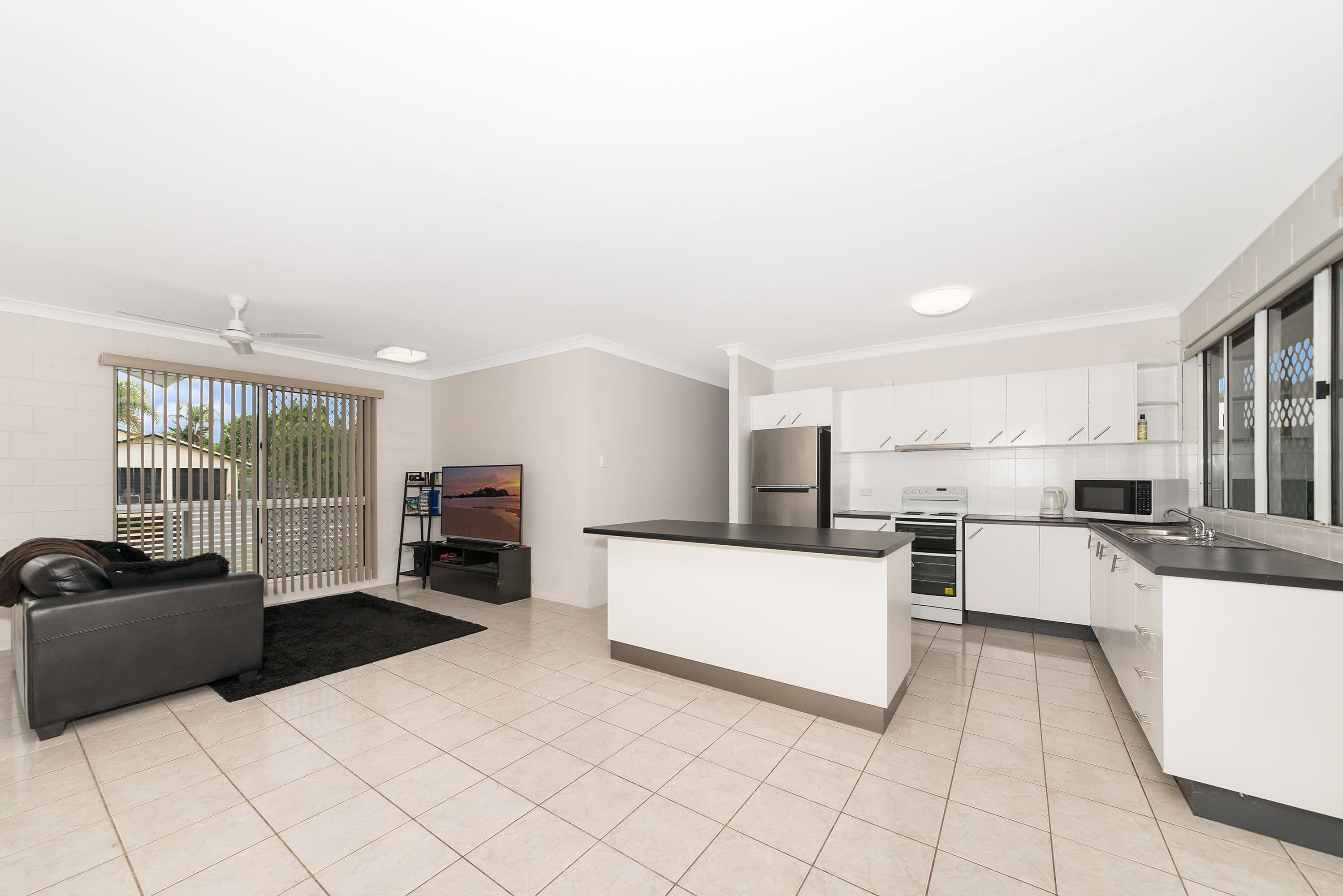 15 Sapphire Court, Deeragun QLD 4818, Deeragun - Thumbnail 3