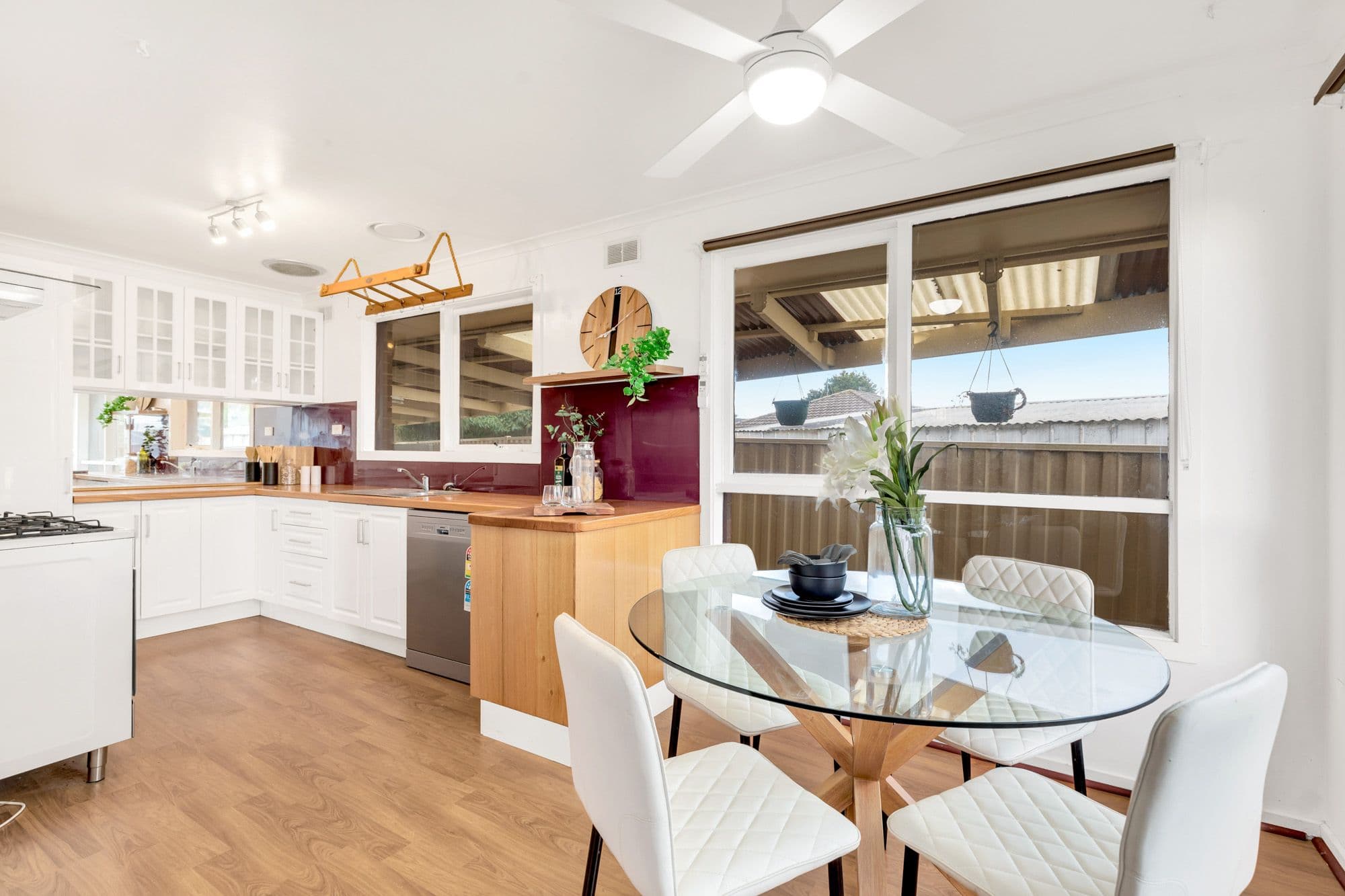 15 Tamarind Crescent, Werribee VIC 3030, Werribee - Thumbnail 4