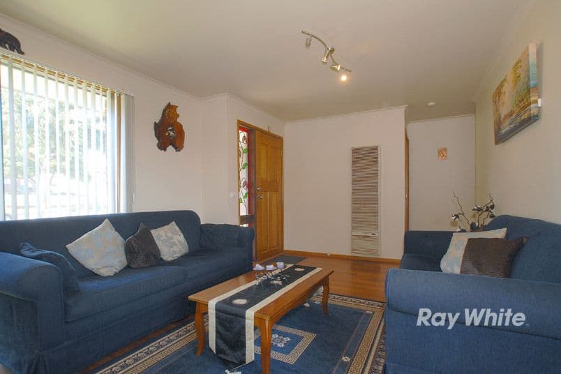 2 Quirk Court, ENDEAVOUR HILLS VIC 3802, Endeavour Hills - Thumbnail 6