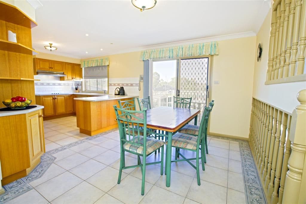 6 Barron Field Drive, GLENMORE PARK NSW 2745, Glenmore Park - Thumbnail 3