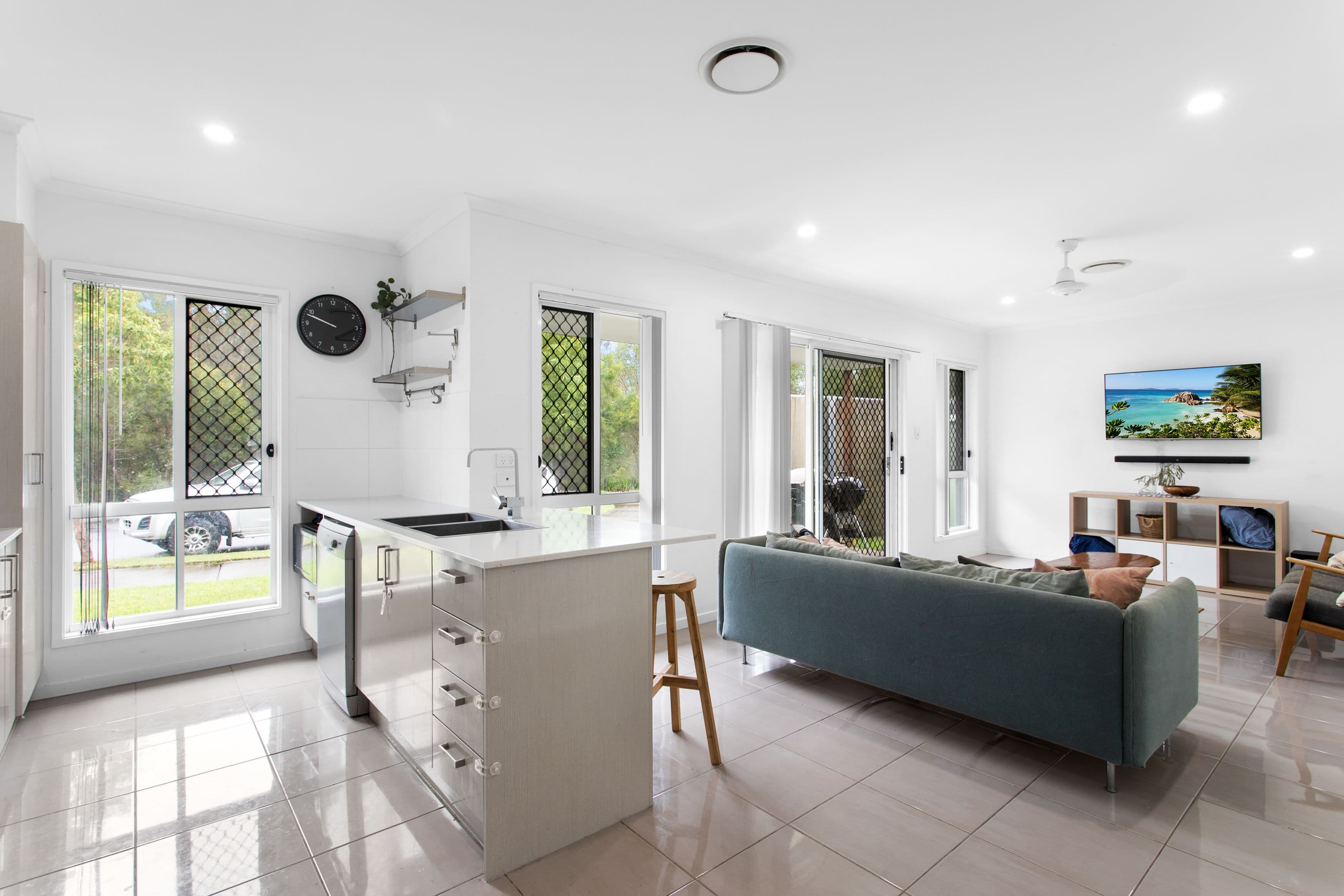 22 Southwood Court, Mango Hill QLD 4509, Mango Hill - Thumbnail 2