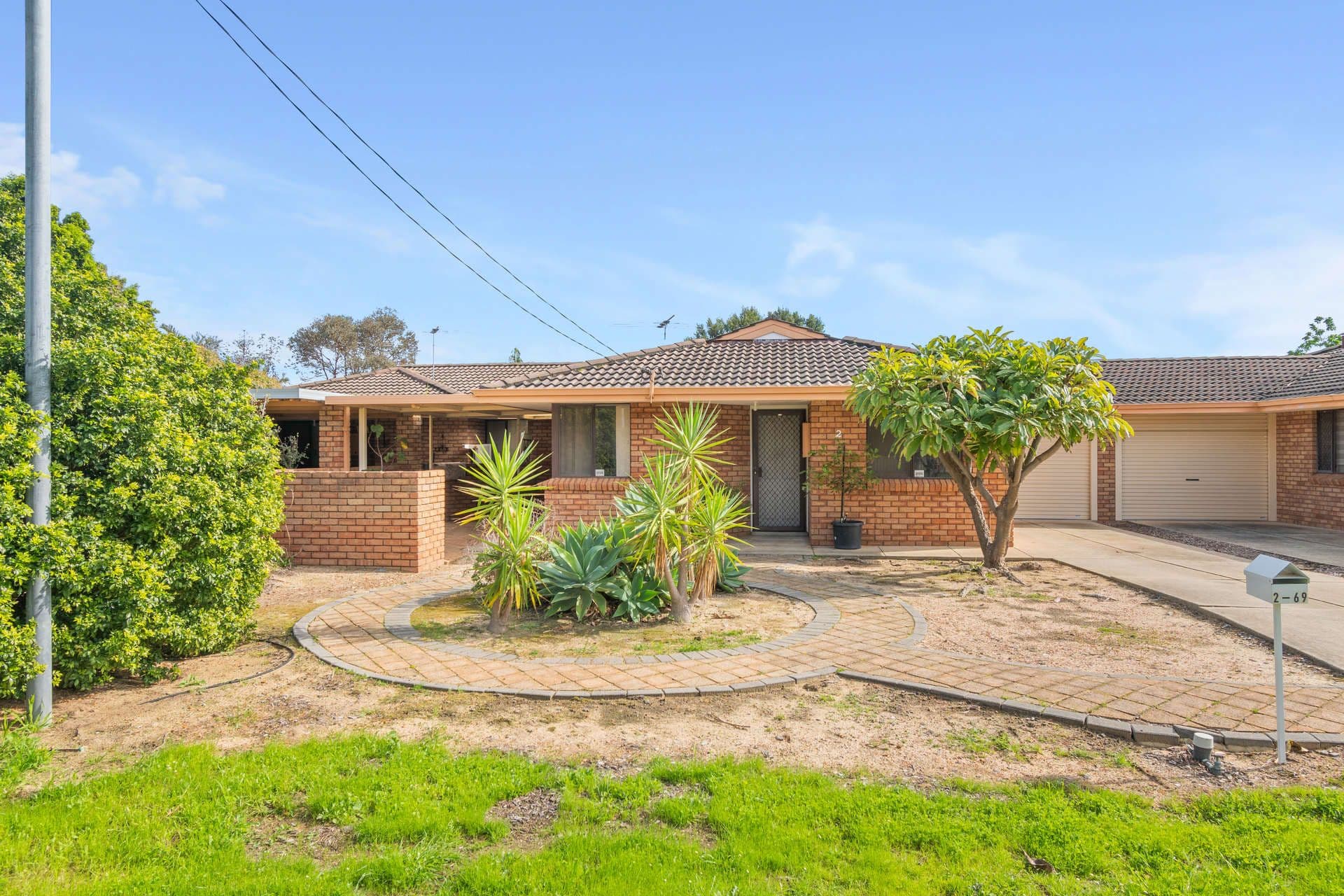 69 Agincourt Drive, Forrestfield WA 6058, Forrestfield - Thumbnail 2