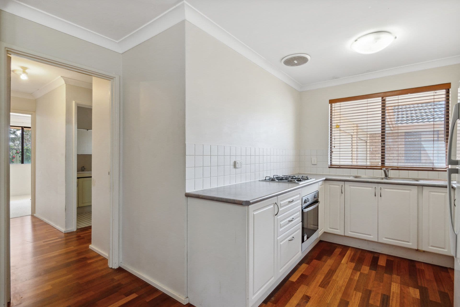 69 Agincourt Drive, Forrestfield WA 6058, Forrestfield - Thumbnail 6