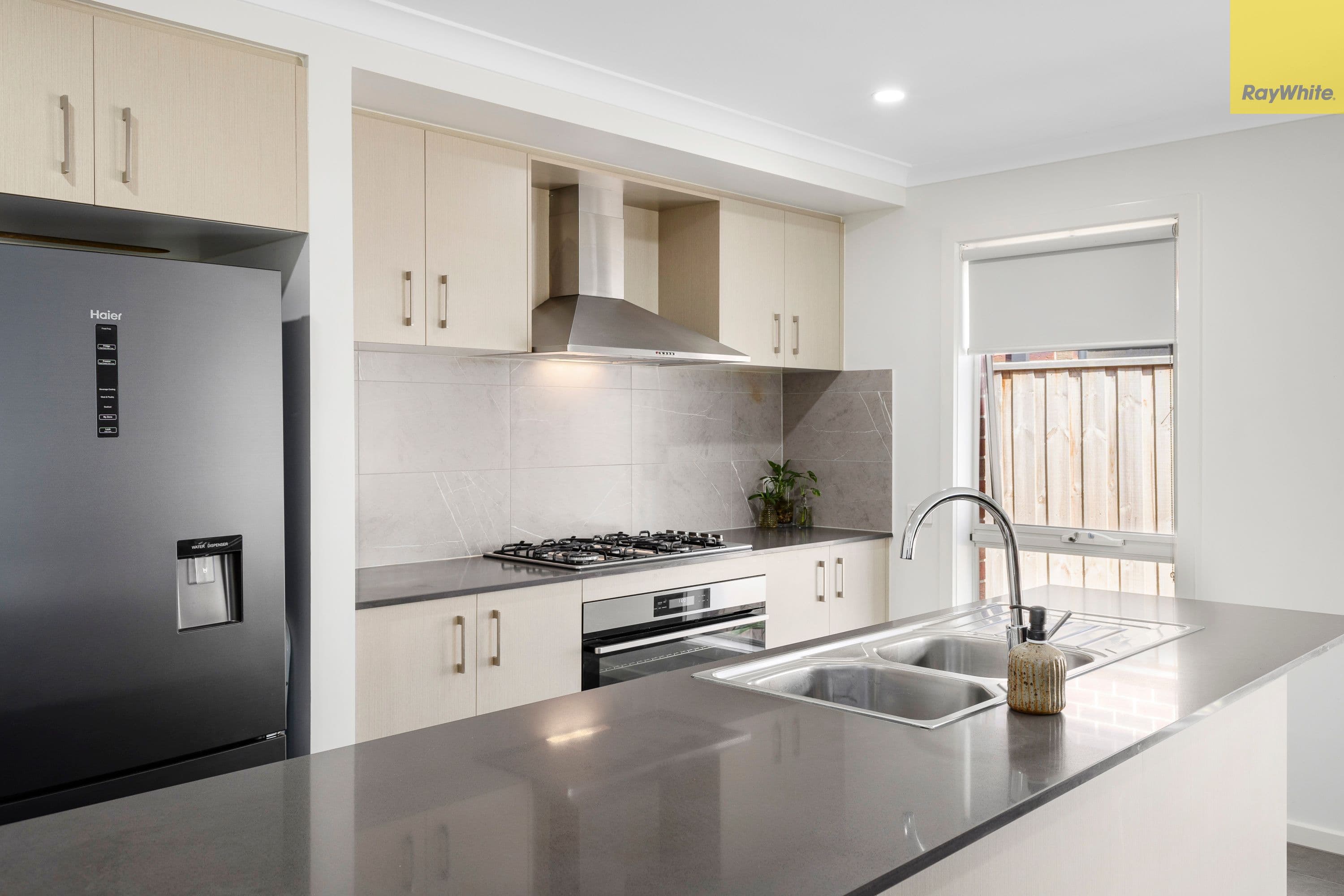166 Stonehill Drive, Maddingley VIC 3340, Maddingley - Thumbnail 5