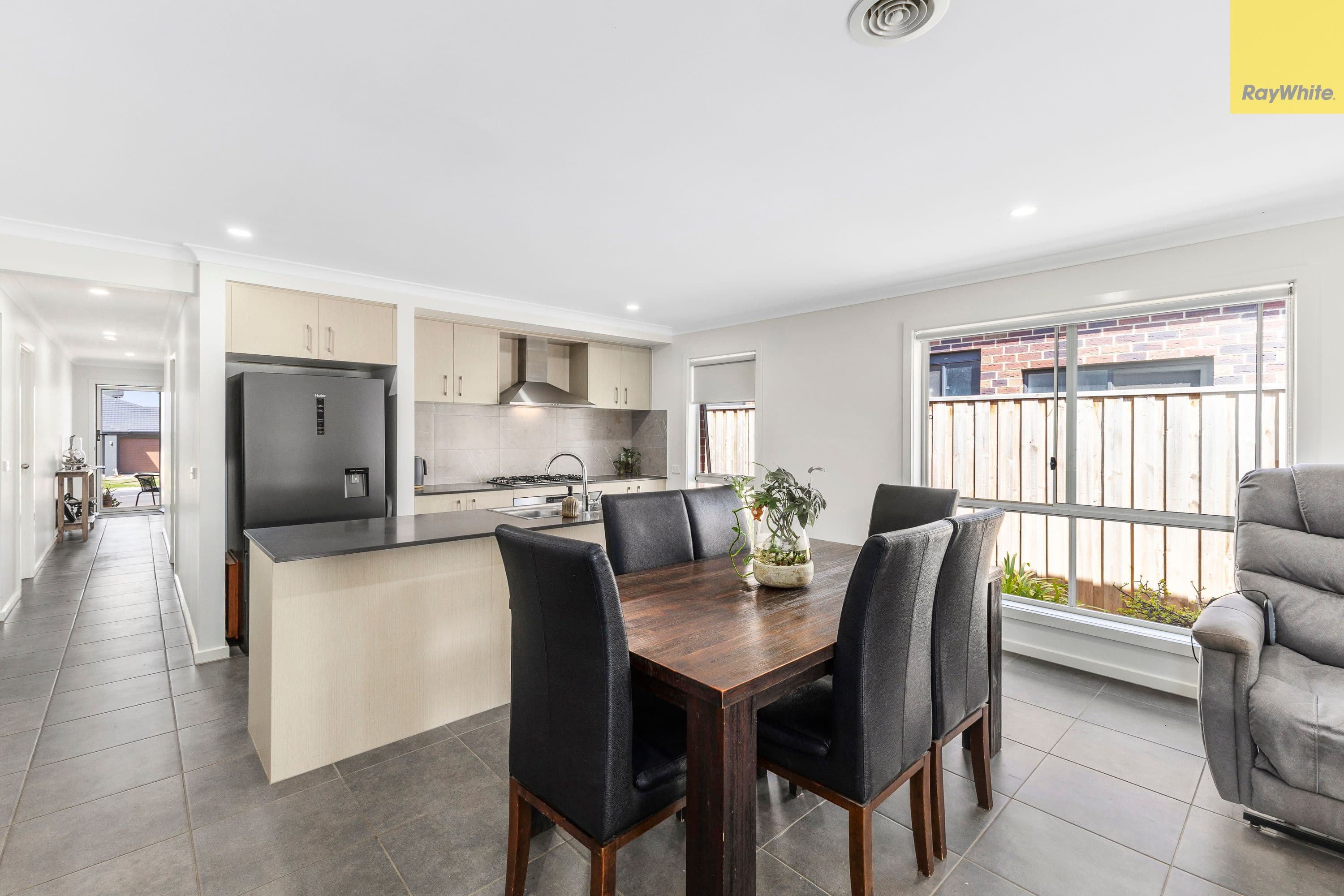166 Stonehill Drive, Maddingley VIC 3340, Maddingley - Thumbnail 6