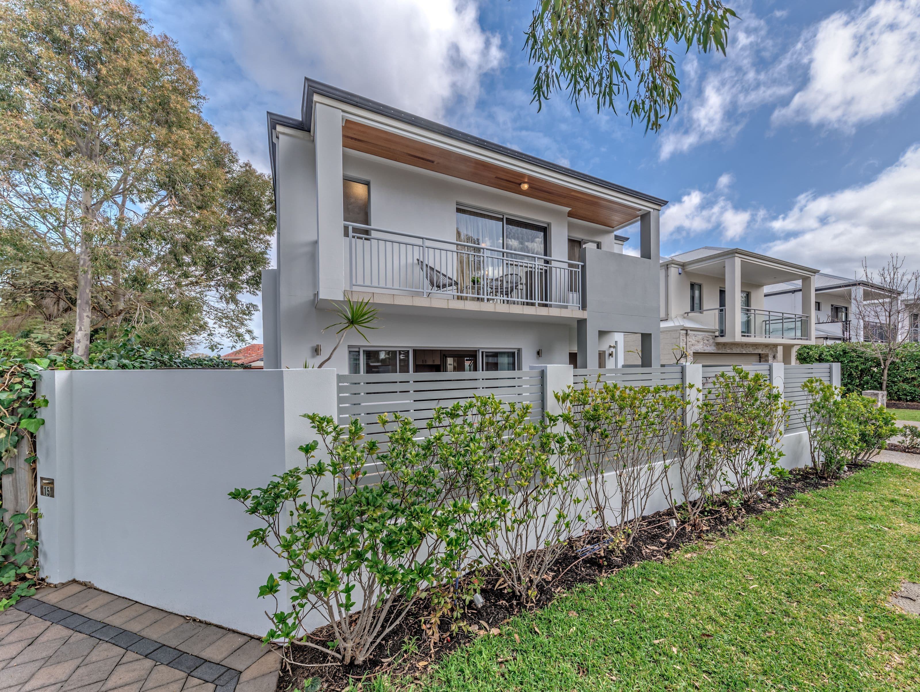 15 Ardross Crescent, Coolbinia WA 6050, Coolbinia - Thumbnail 2