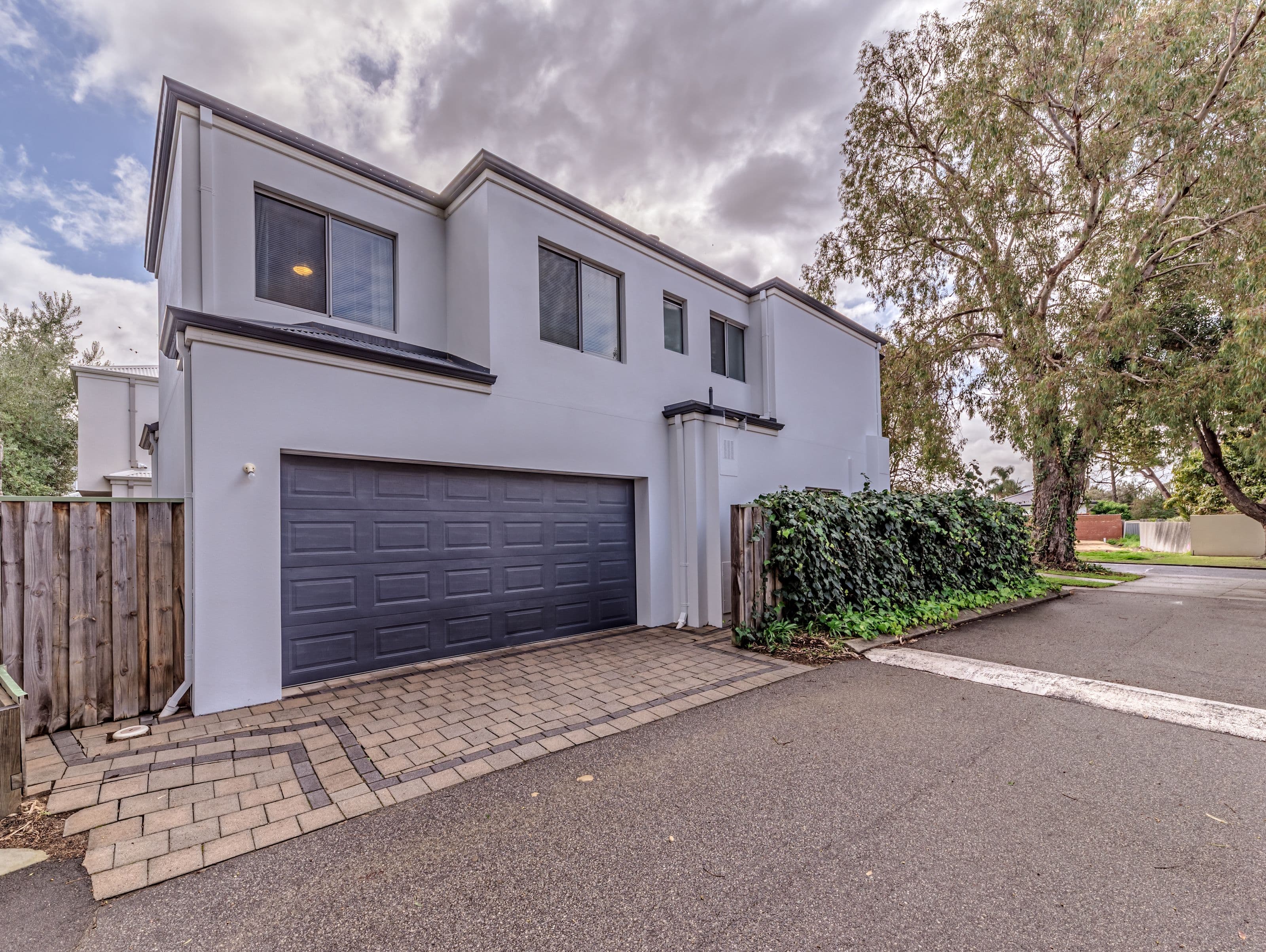 15 Ardross Crescent, Coolbinia WA 6050, Coolbinia - Thumbnail 6