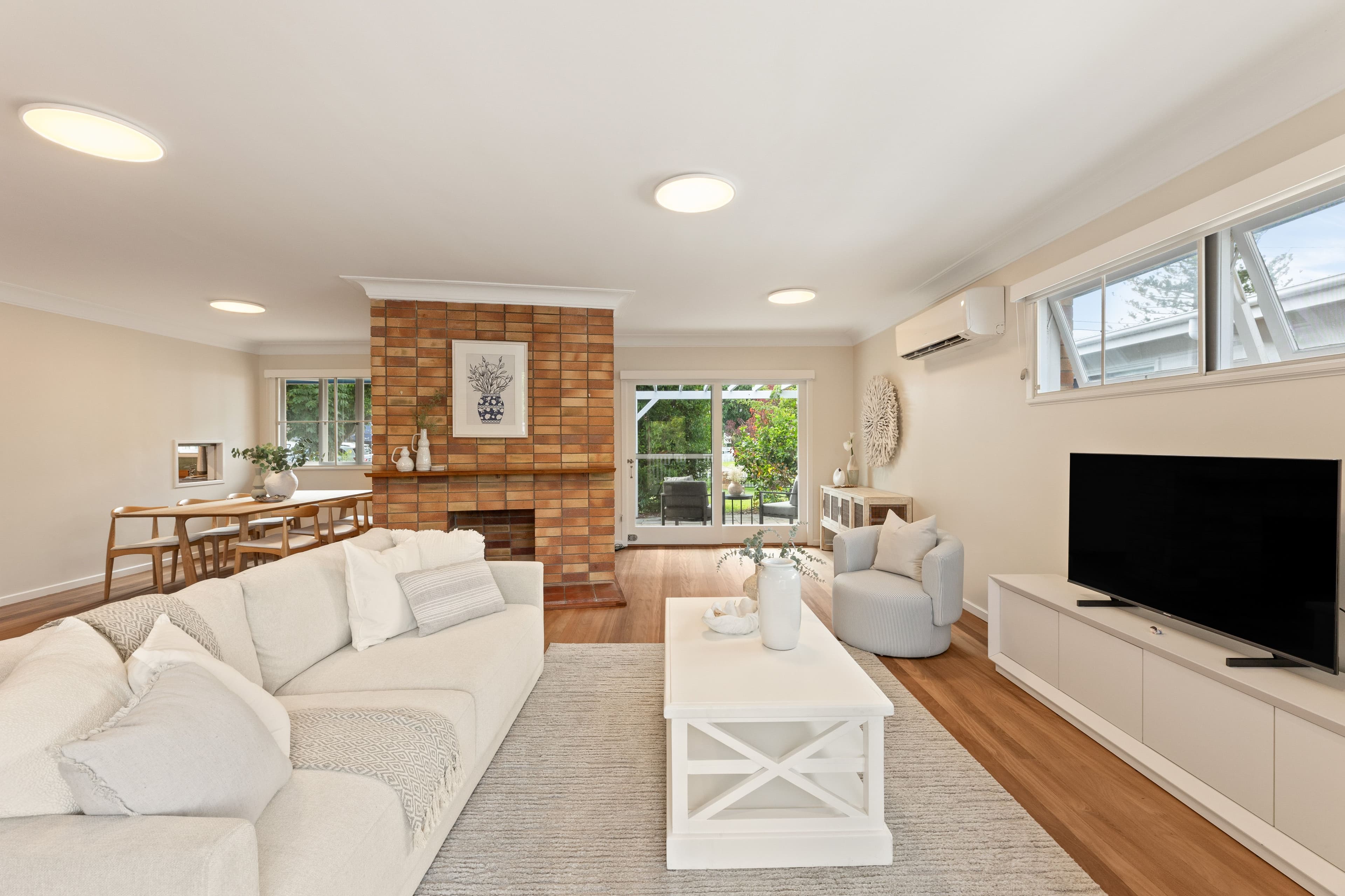 60 Buena Vista Avenue, Coorparoo QLD 4151, Coorparoo - Image 1