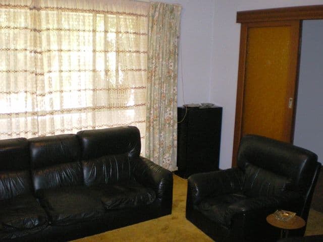 46 Trelawney Crescent, HUNTFIELD HEIGHTS SA 5163, Huntfield Heights - Thumbnail 2