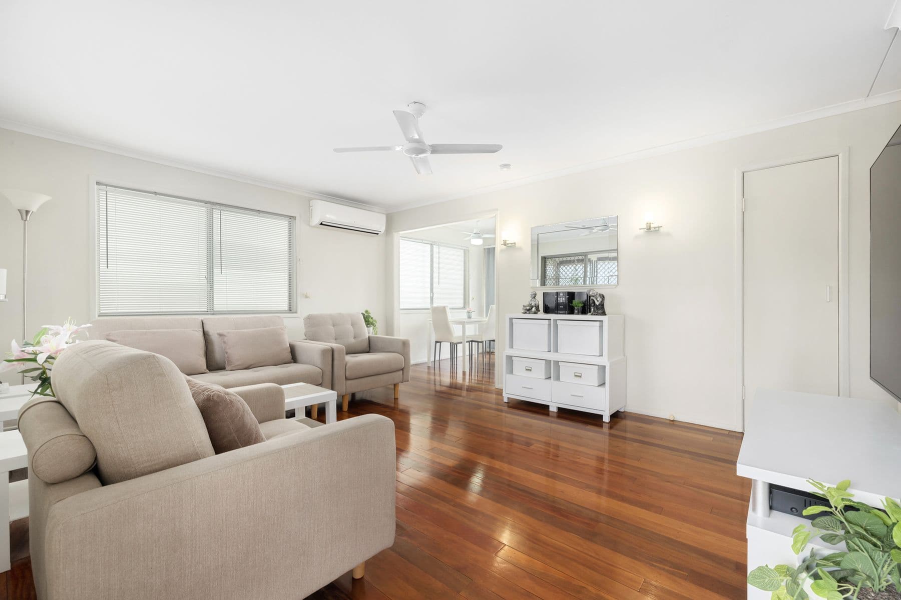 22 Bambil Street, Crestmead QLD 4132, Crestmead - Thumbnail 2