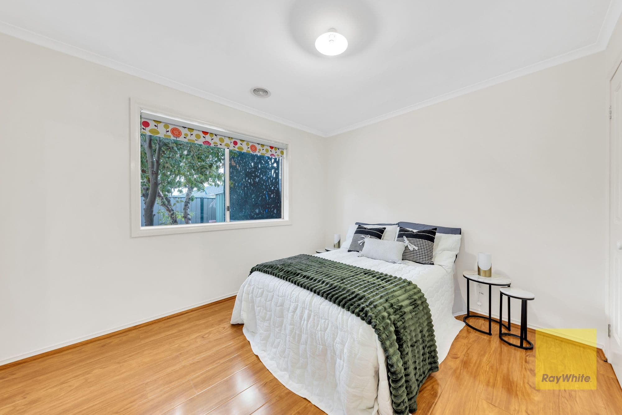 4 Opperman Place, Point Cook VIC 3030, Point Cook - Thumbnail 3