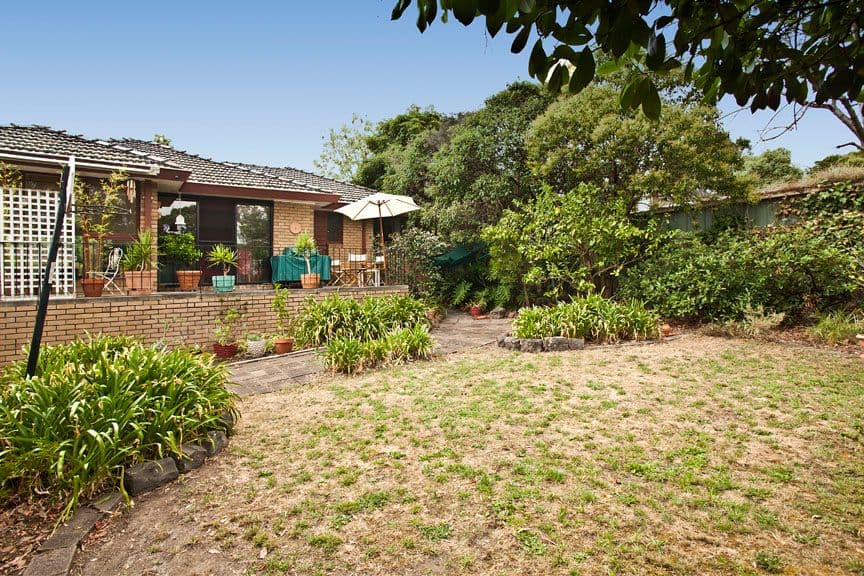 11 Snowden Drive, GLEN WAVERLEY VIC 3150, Glen Waverley - Thumbnail 8