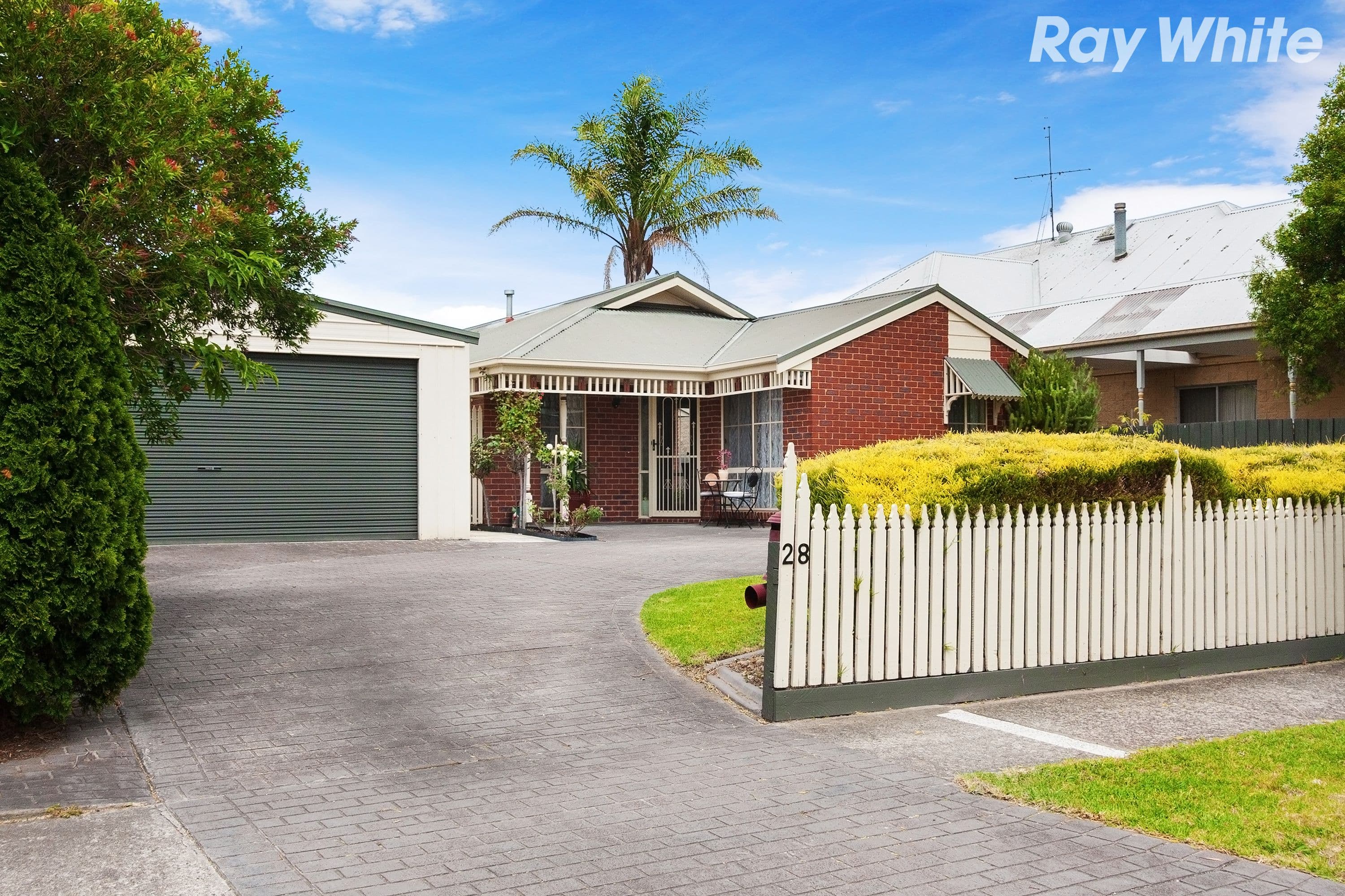 28 Thomas Place, Pakenham VIC 3810, Pakenham - Image 1