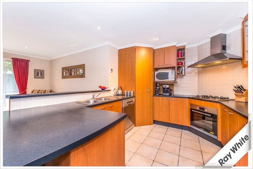 28 Walker Crescent, Jerrabomberra - Thumbnail 3