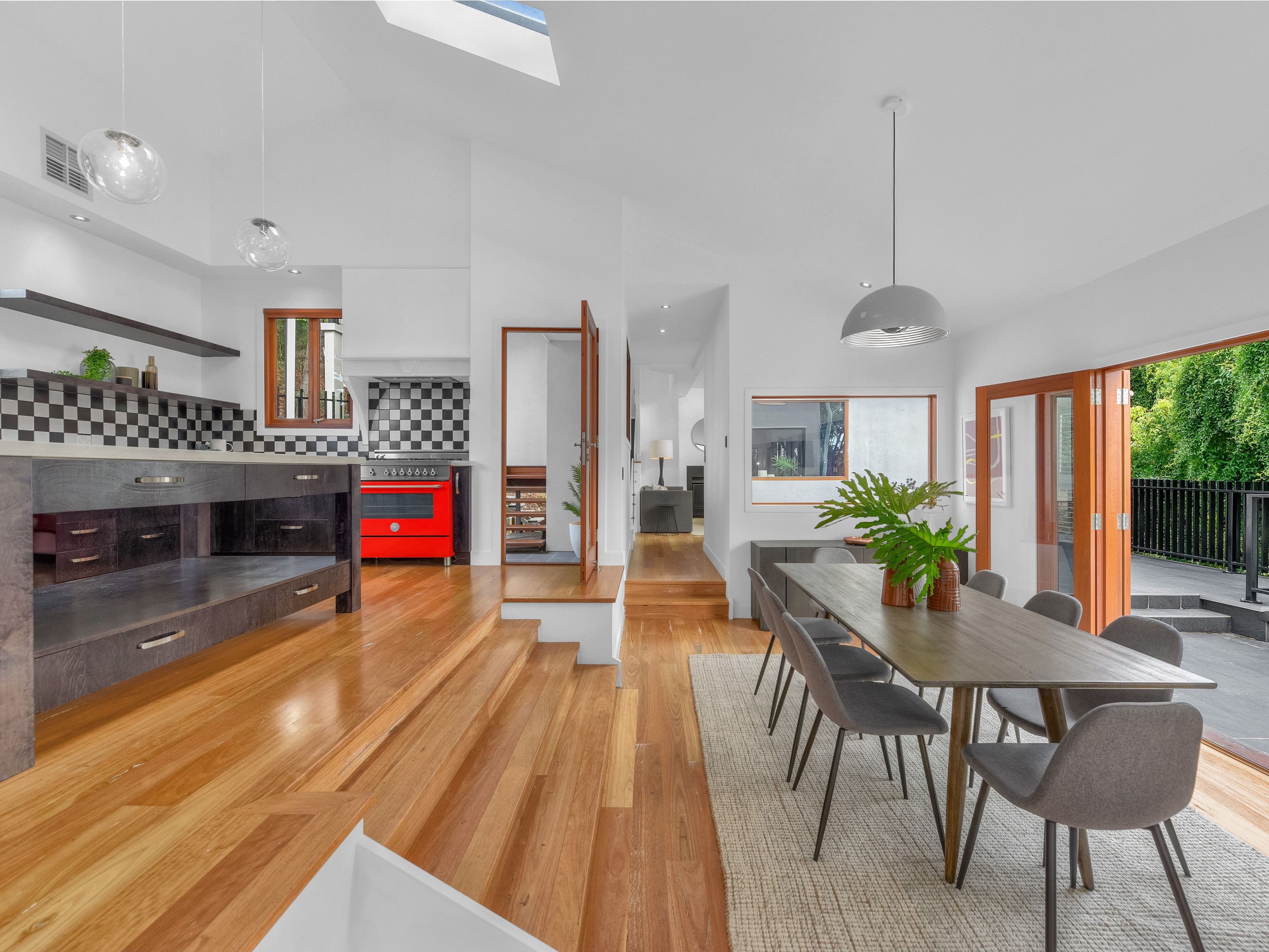 136A Simpsons Road, Bardon QLD 4065, Bardon - Thumbnail 2
