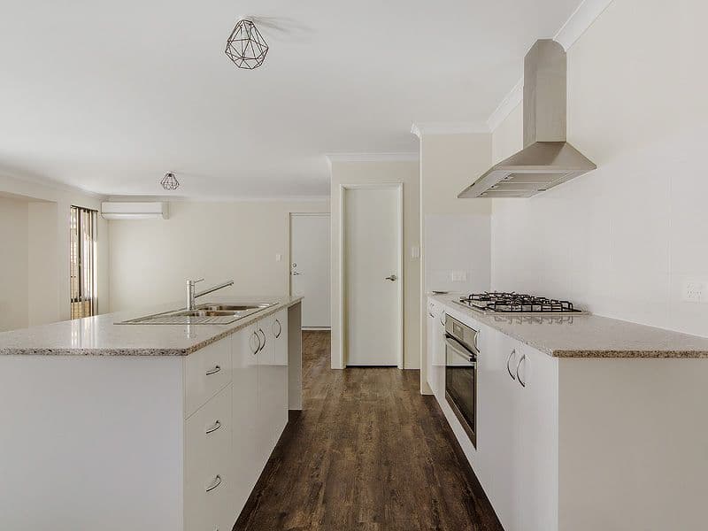7 Wolff Lane, Baldivis WA 6171, Baldivis - Thumbnail 2