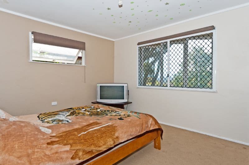 4 McCosker Street, RIVERVIEW QLD 4303, Riverview - Thumbnail 7