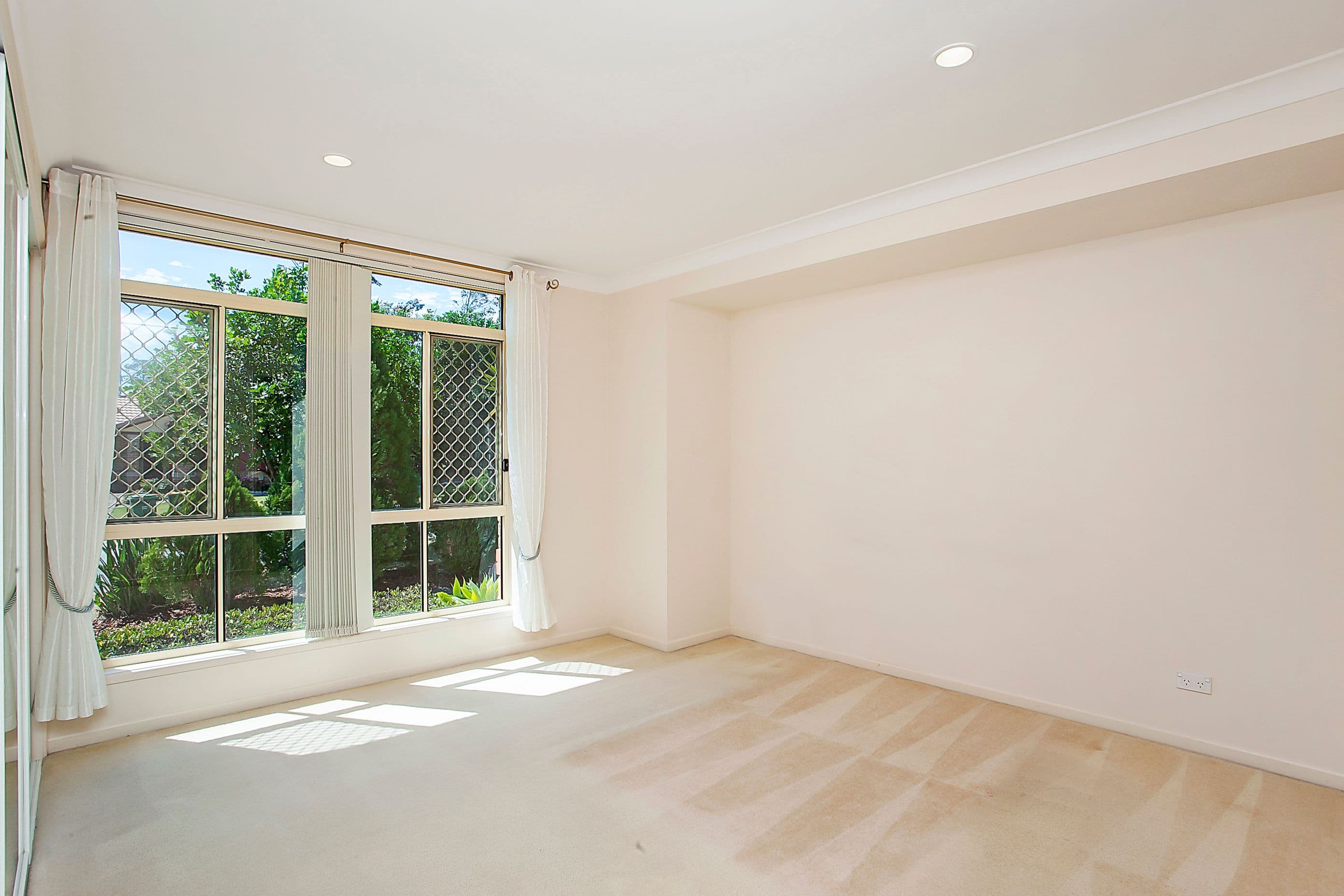 10 Madeline Street, Mudgeeraba QLD 4213, Mudgeeraba - Thumbnail 6