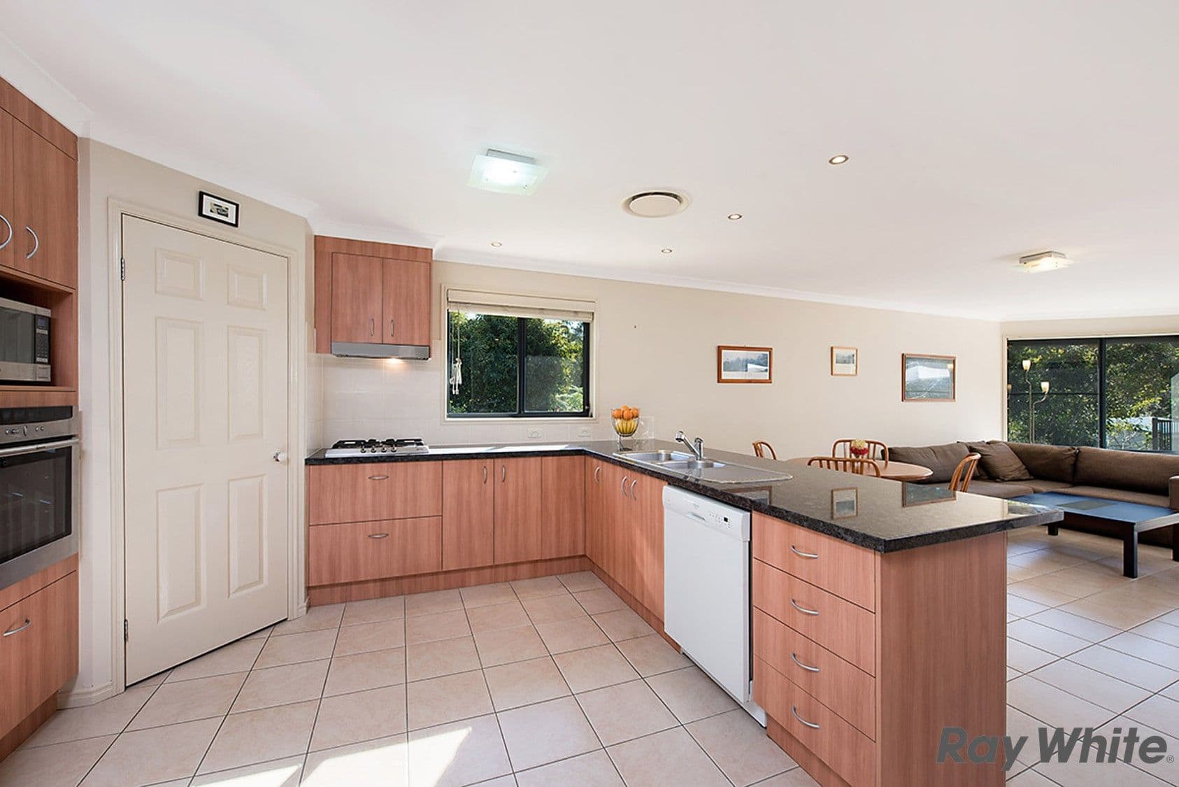 6 Avilka Place, Beerwah QLD 4519, Beerwah - Thumbnail 4