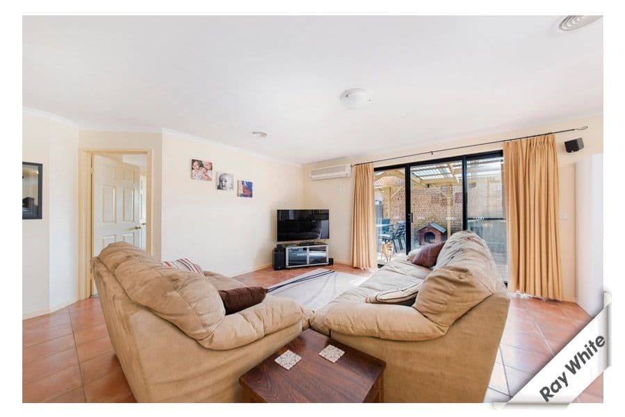 63 Tarrant Crescent, DUNLOP ACT 2615, Dunlop - Thumbnail 6