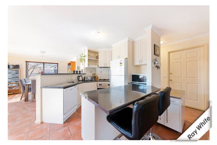 63 Tarrant Crescent, DUNLOP ACT 2615, Dunlop - Thumbnail 7