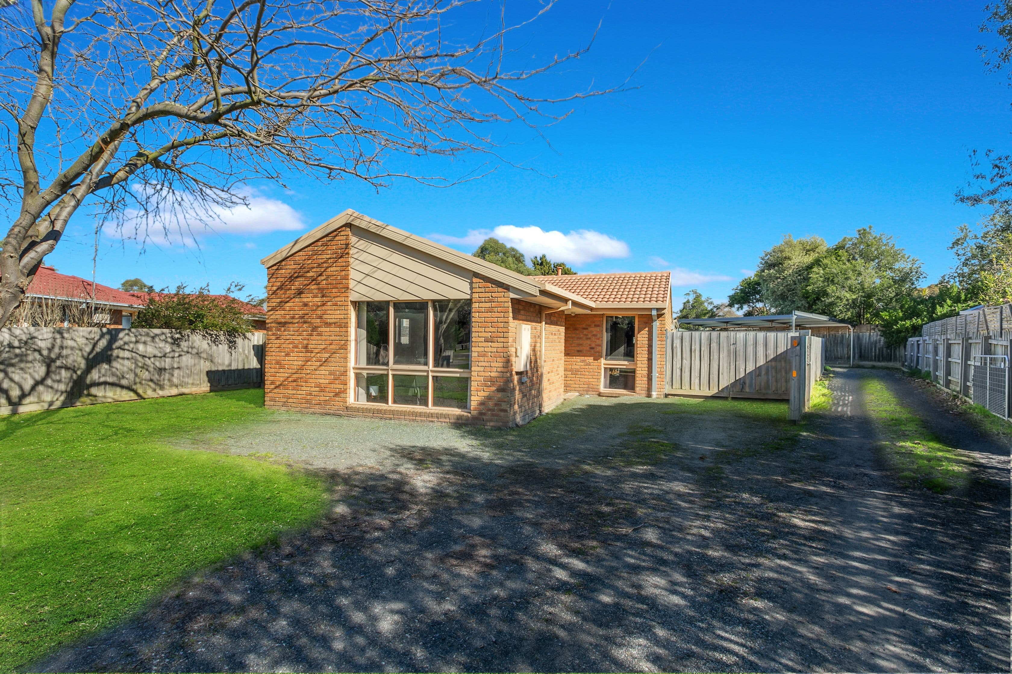 17 Nabilla Court, Pakenham VIC 3810, Pakenham - Thumbnail 3