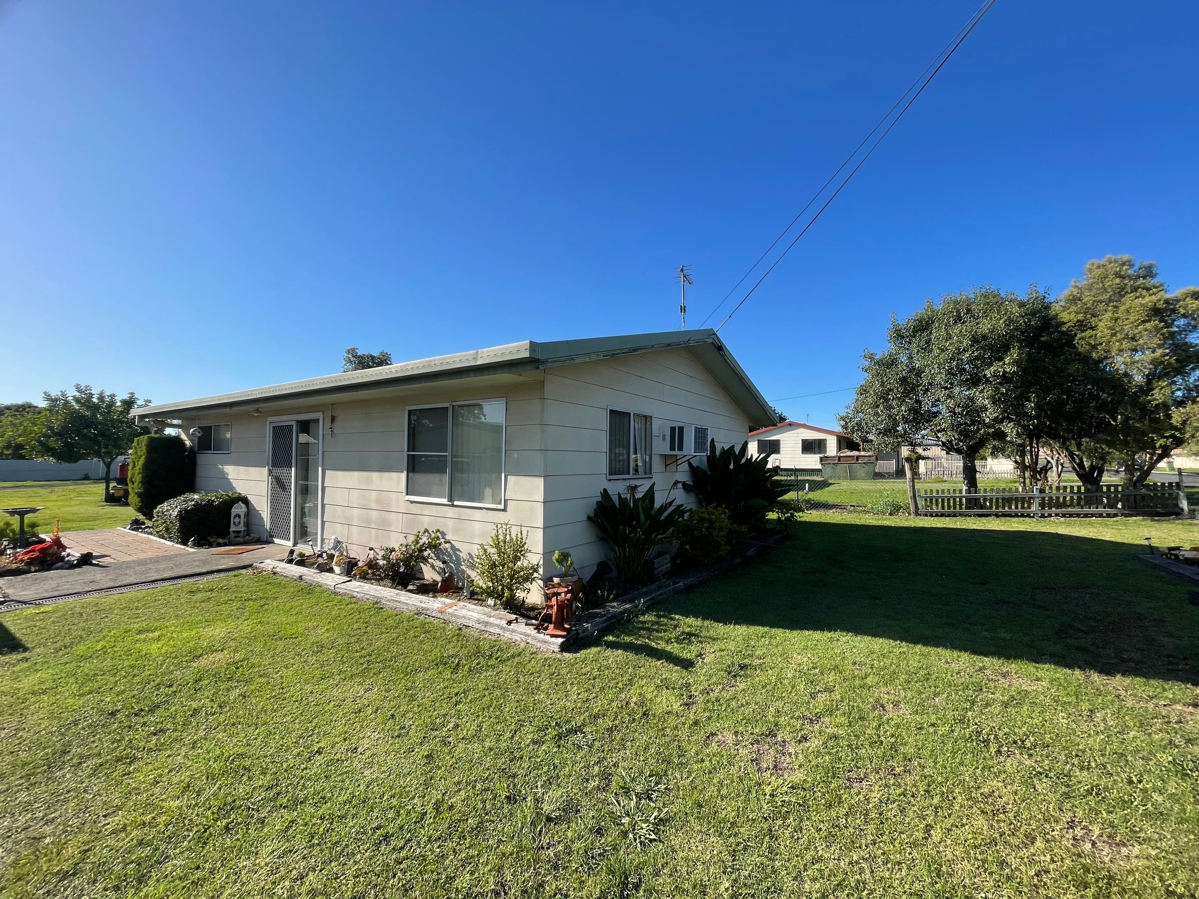 10 Thomas Street, Pittsworth QLD 4356, Pittsworth - Thumbnail 4