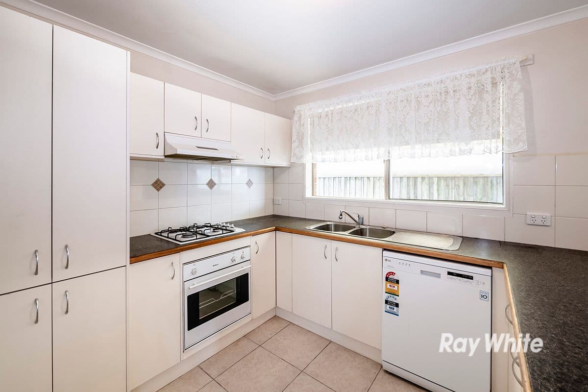 10 Kismet Close, Cranbourne West VIC 3977, Cranbourne West - Thumbnail 7
