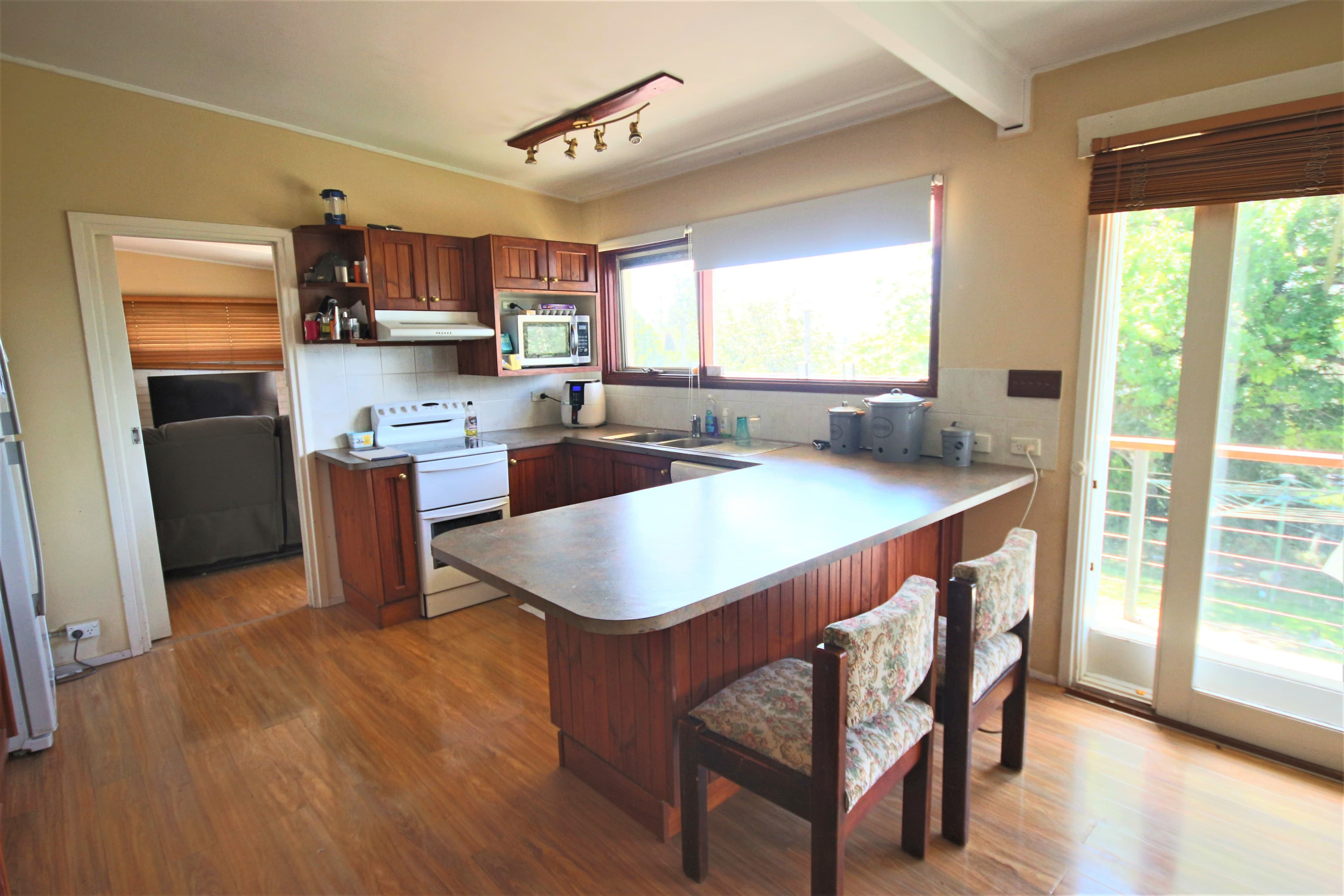 70 Ross Street, Oberon NSW 2787, Oberon - Thumbnail 5