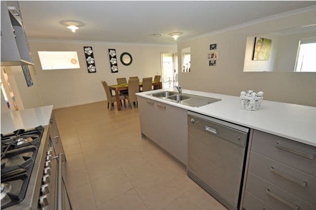 13 King Parrot Close, NARANGBA QLD 4504, Narangba - Thumbnail 2