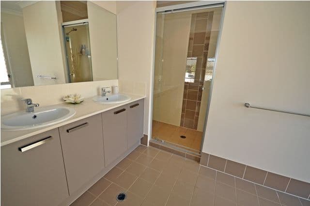 13 King Parrot Close, NARANGBA QLD 4504, Narangba - Thumbnail 7