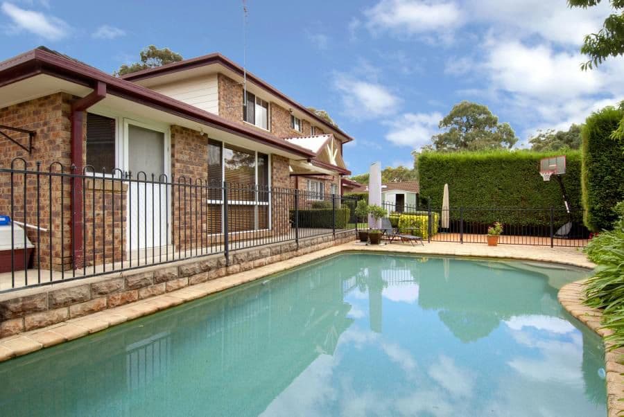 33 Longworth Crescent, CASTLE HILL NSW 2154, Castle Hill - Thumbnail 2