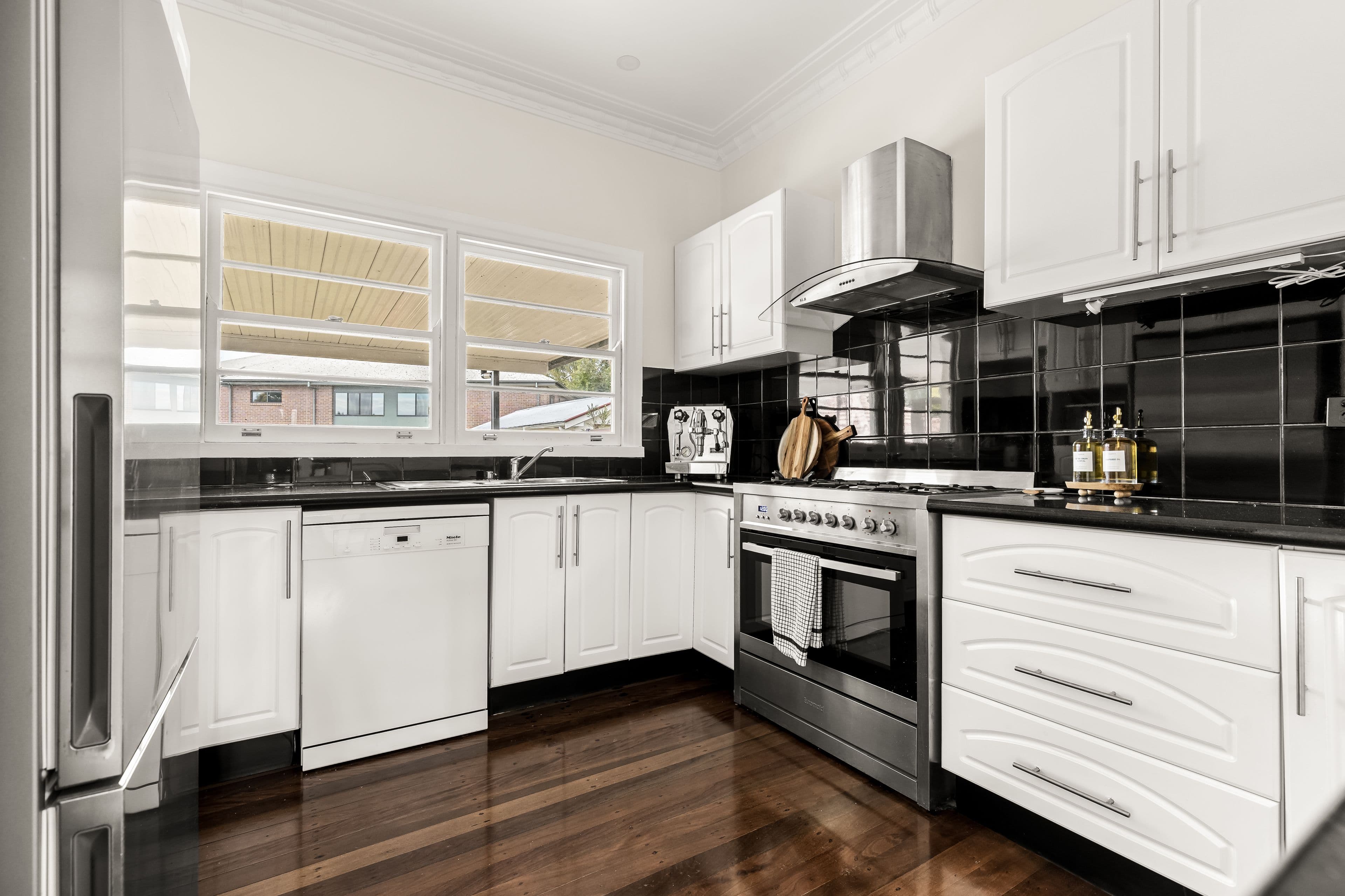 221 Raymont Road, Alderley QLD 4051, Alderley - Thumbnail 8