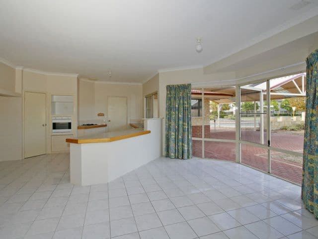 57 Goodwood Way, CANNING VALE WA 6155, Canning Vale - Thumbnail 6