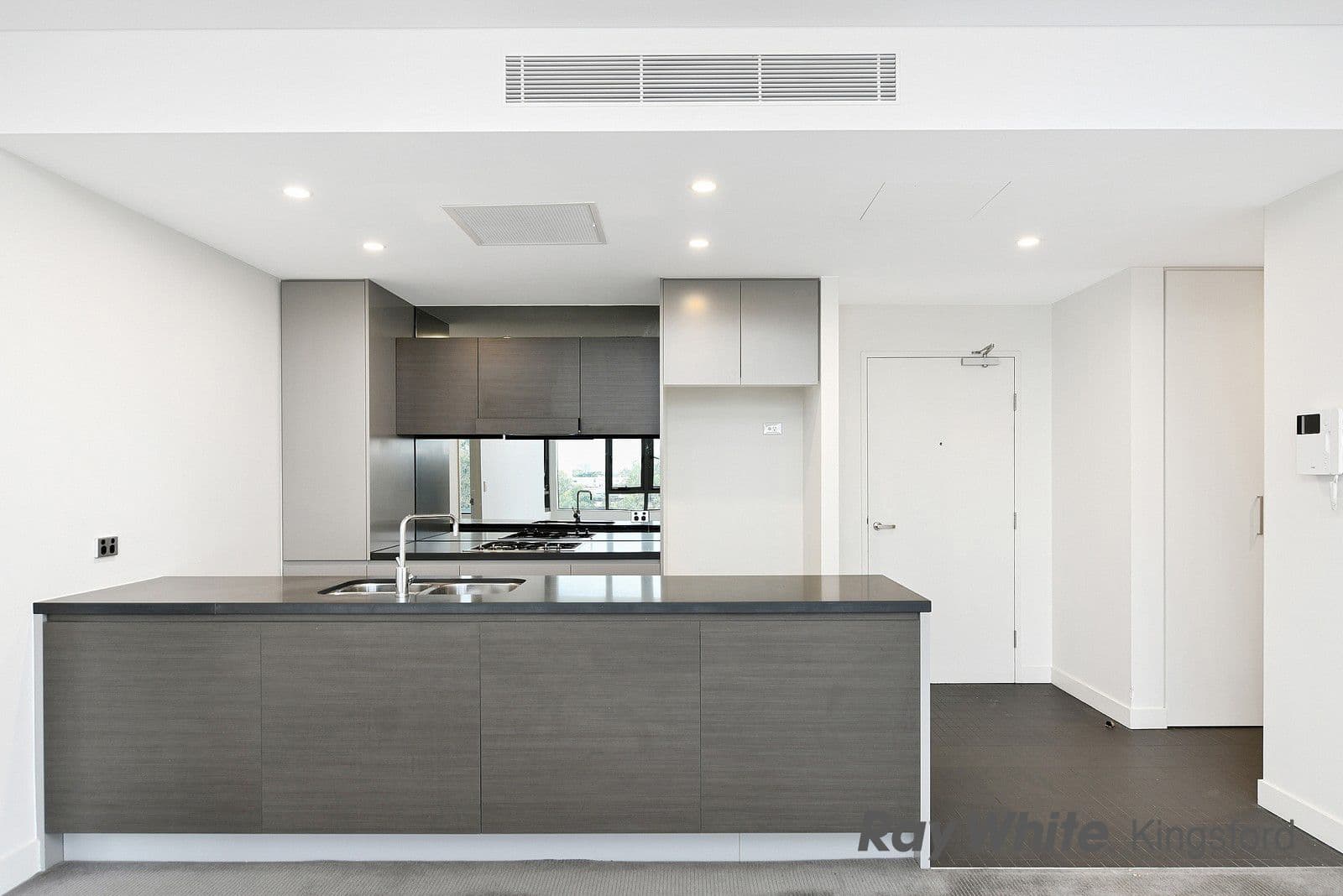 14J Mentmore Avenue, Rosebery NSW 2018, Rosebery - Thumbnail 2