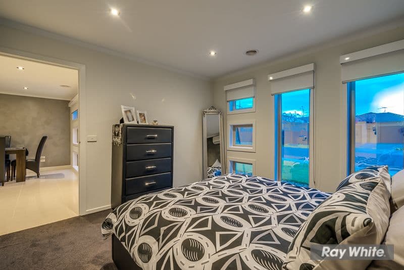 4 Nighthawk Road, Tarneit VIC 3029, Tarneit - Thumbnail 5