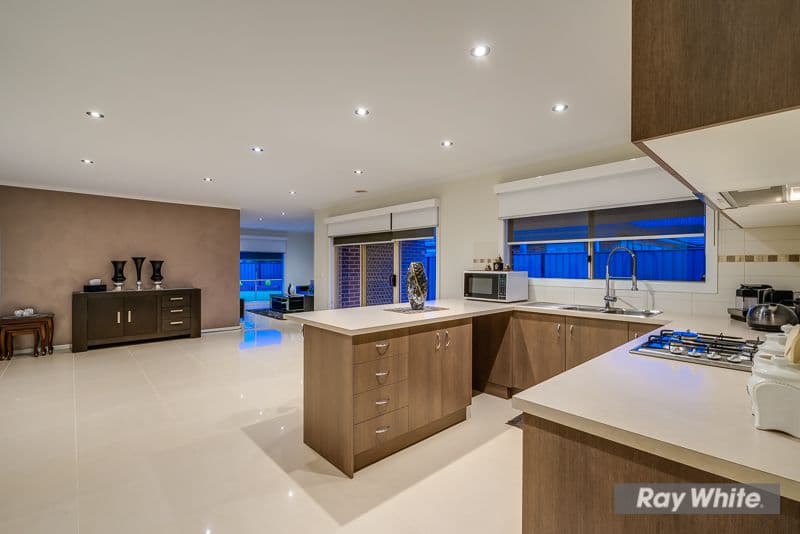 4 Nighthawk Road, Tarneit VIC 3029, Tarneit - Thumbnail 7
