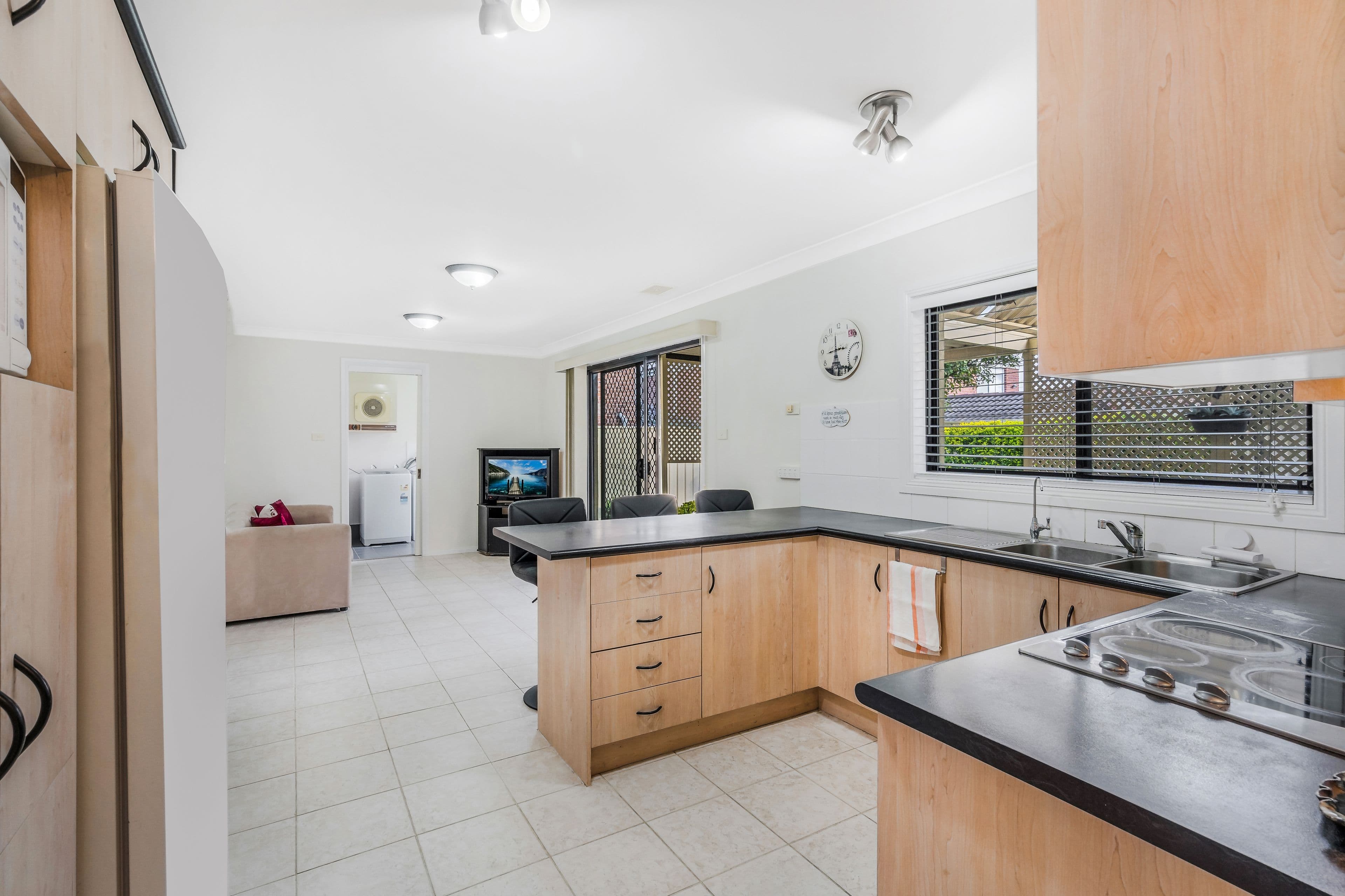8 Whitsunday Circuit, Green Valley NSW 2168, Green Valley - Thumbnail 5