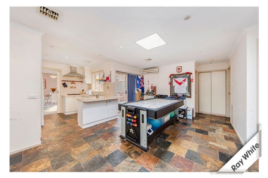 34 Lewis Luxton Avenue, GORDON ACT 2906, Gordon - Thumbnail 4