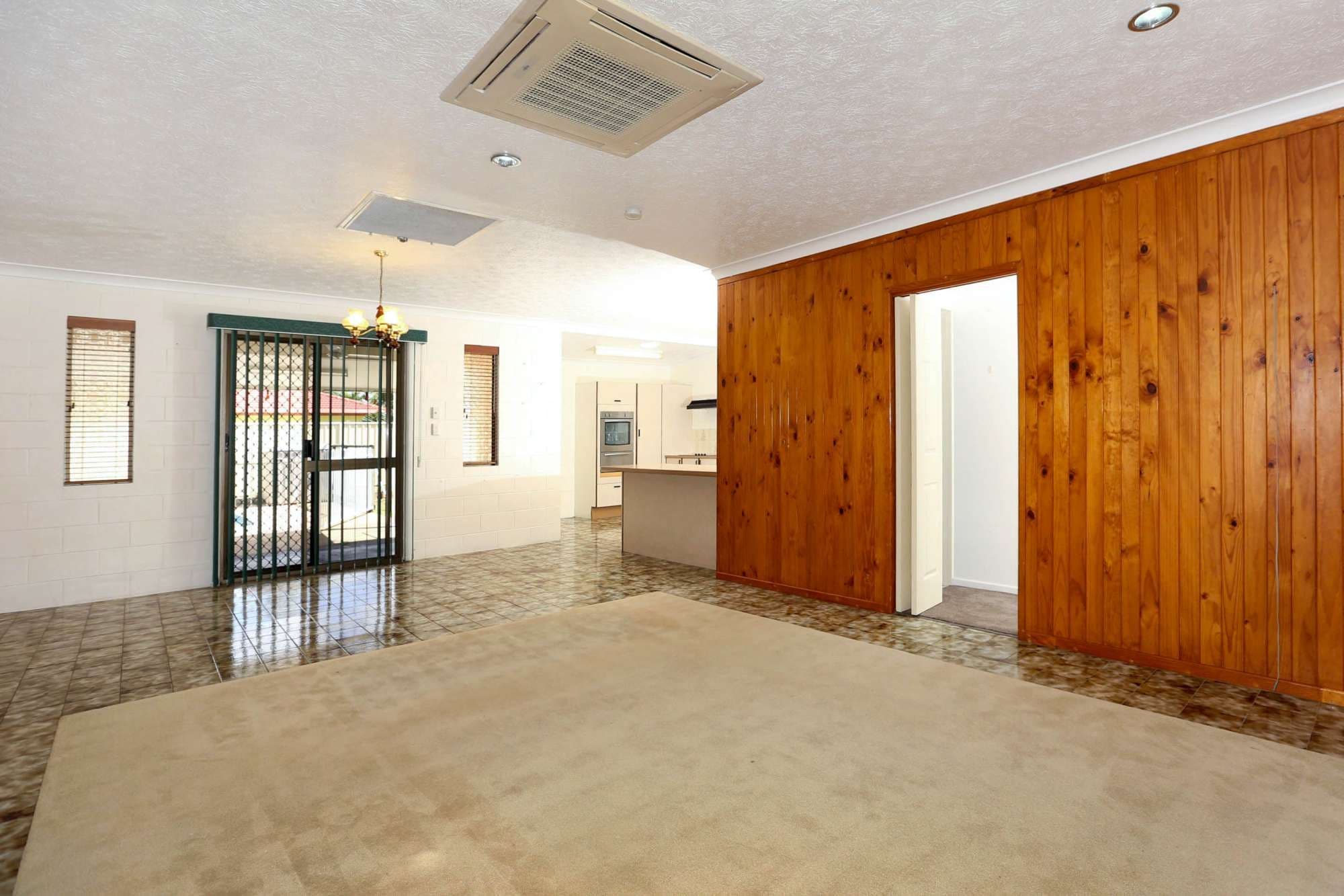 32 Kulgun Crescent, KELSO QLD 4815, Kelso - Thumbnail 4