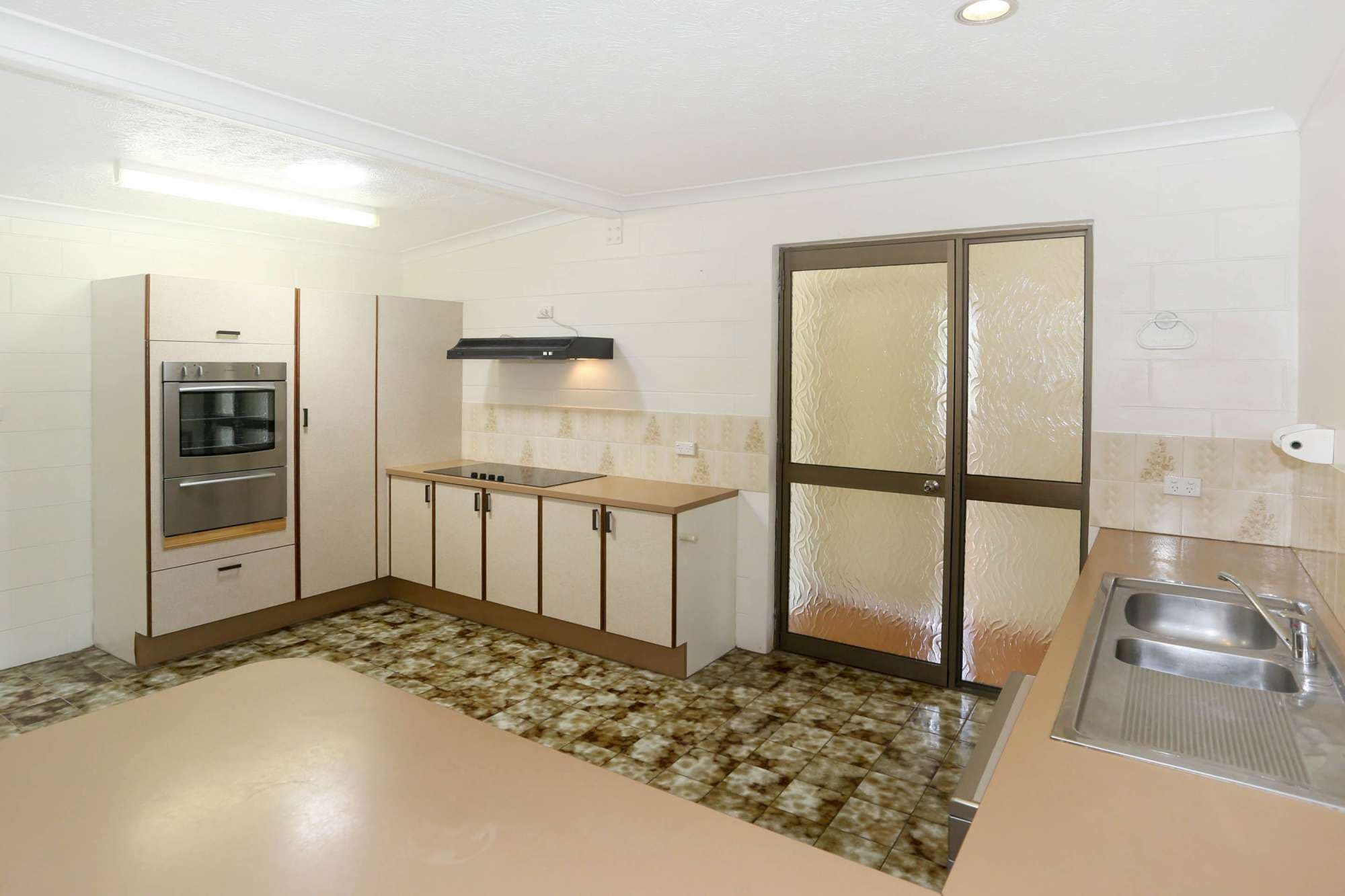 32 Kulgun Crescent, KELSO QLD 4815, Kelso - Thumbnail 5