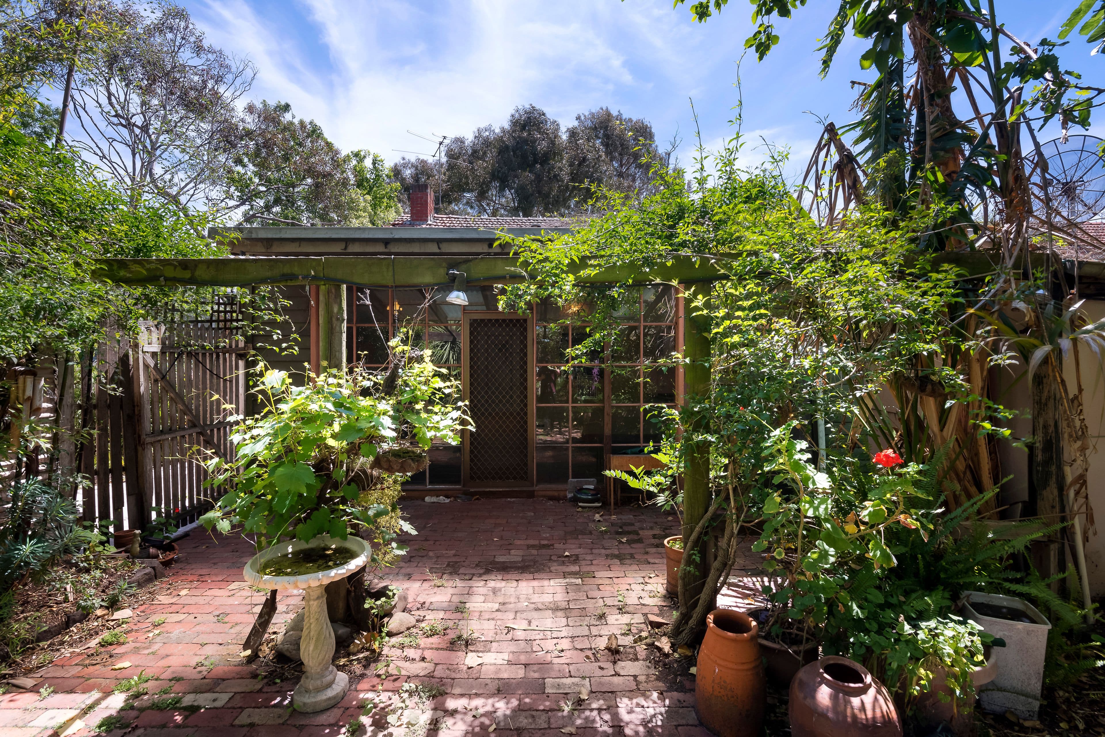 4 Canterbury Street, Hughesdale VIC 3166, Hughesdale - Thumbnail 6