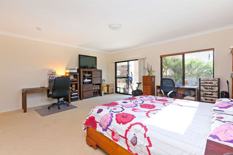 18 Seaspray Street, THORNLANDS QLD 4164, Thornlands - Thumbnail 4