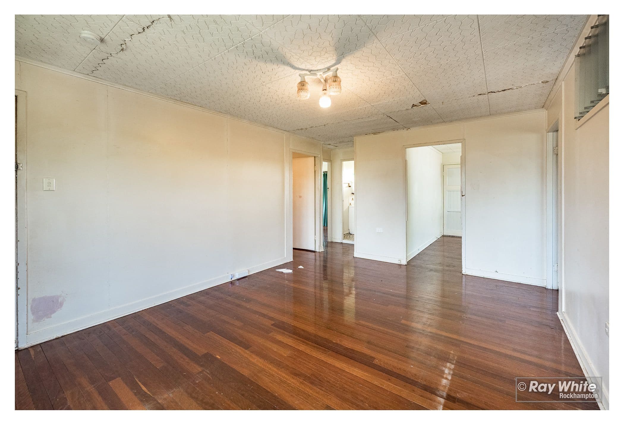 10 Wambool Street, West Rockhampton QLD 4700, West Rockhampton - Thumbnail 3