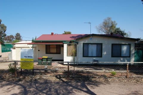 24 Barry Street, PORT AUGUSTA SA 5700, Port Augusta - Image 1
