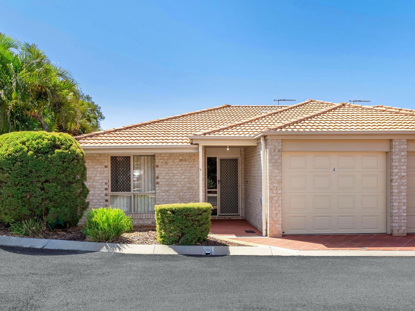 11 Ahern Street, Kallangur QLD 4503, Kallangur - Image 1