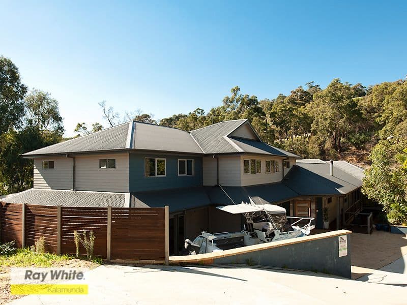 27 Persimmon Place, Kalamunda WA 6076, Kalamunda - Thumbnail 2