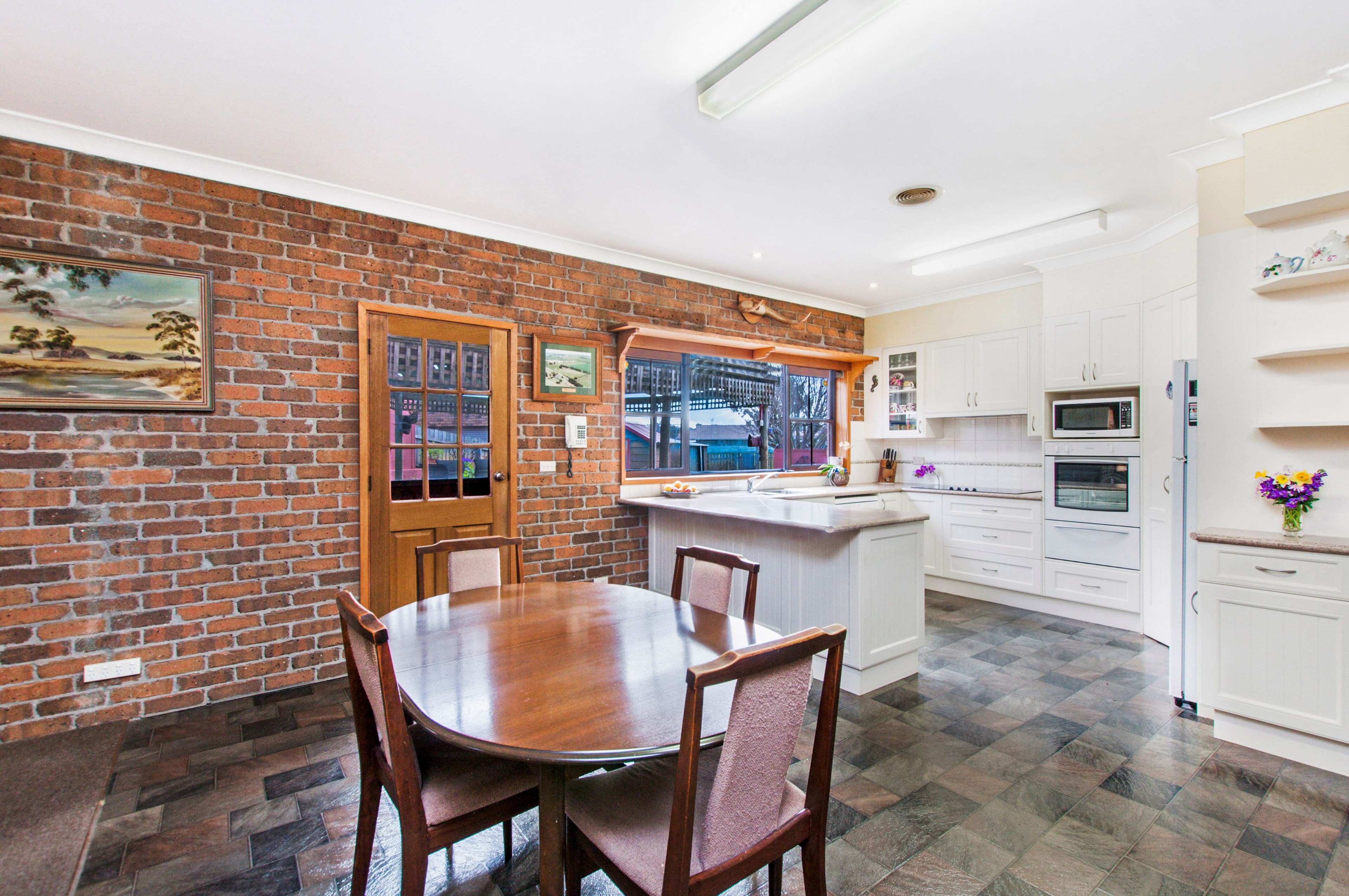 8 Truro Court, Warrnambool VIC 3280, Warrnambool - Thumbnail 5